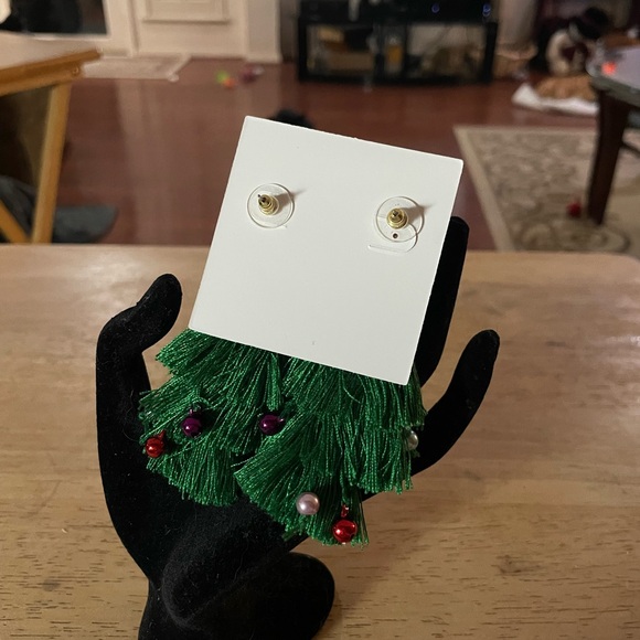 Unbranded Christmas Tree Tassel Beaded Earrings gold green blue red faux pearl - Picture 13 of 13